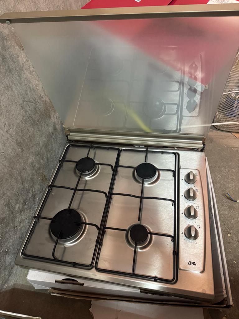 4-pits gasstel met gasslang - Ophalen voor 30 mei, Ophalen, Gebruikt, 4 kookzones, Gas