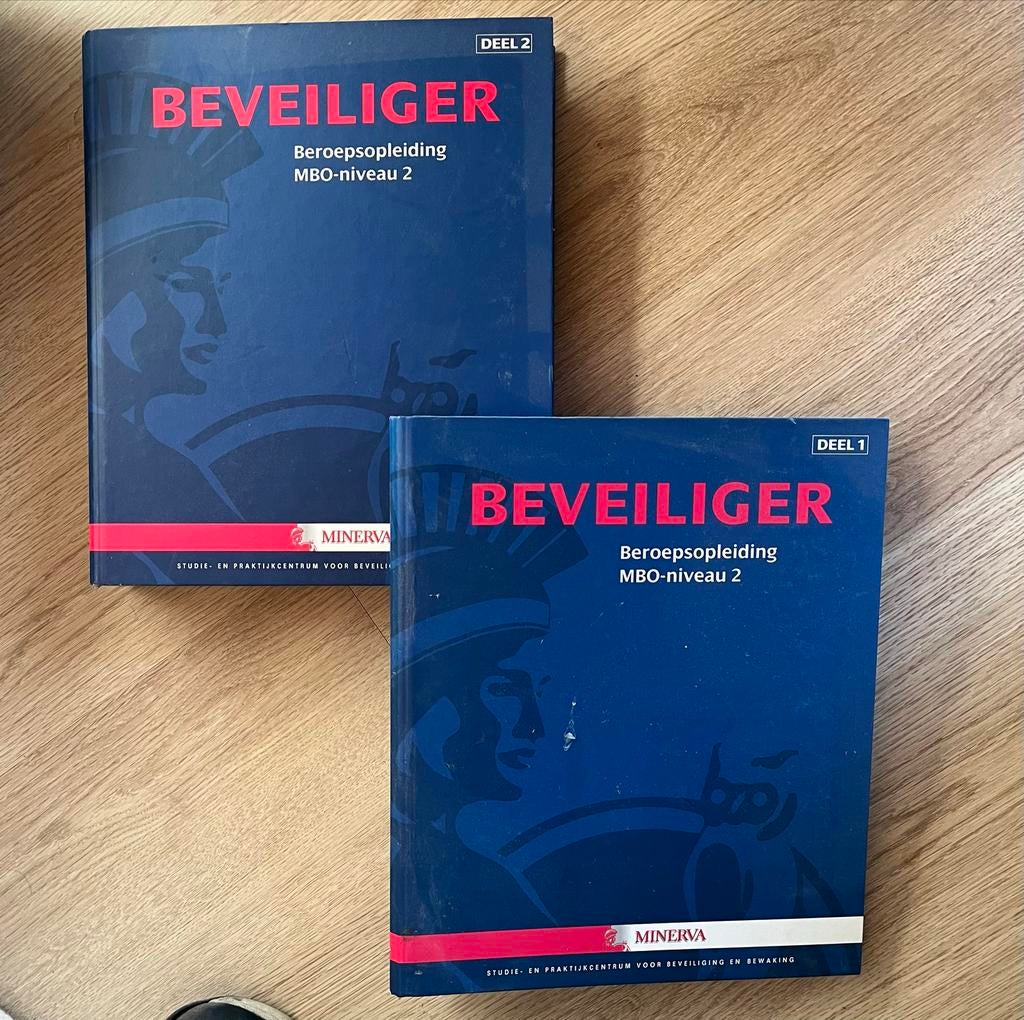 Beveiliger Beroepsopleiding MBO-niveau 2 (Deel 1 & 2), Verzenden, Gamma, Zo goed als nieuw, MBO