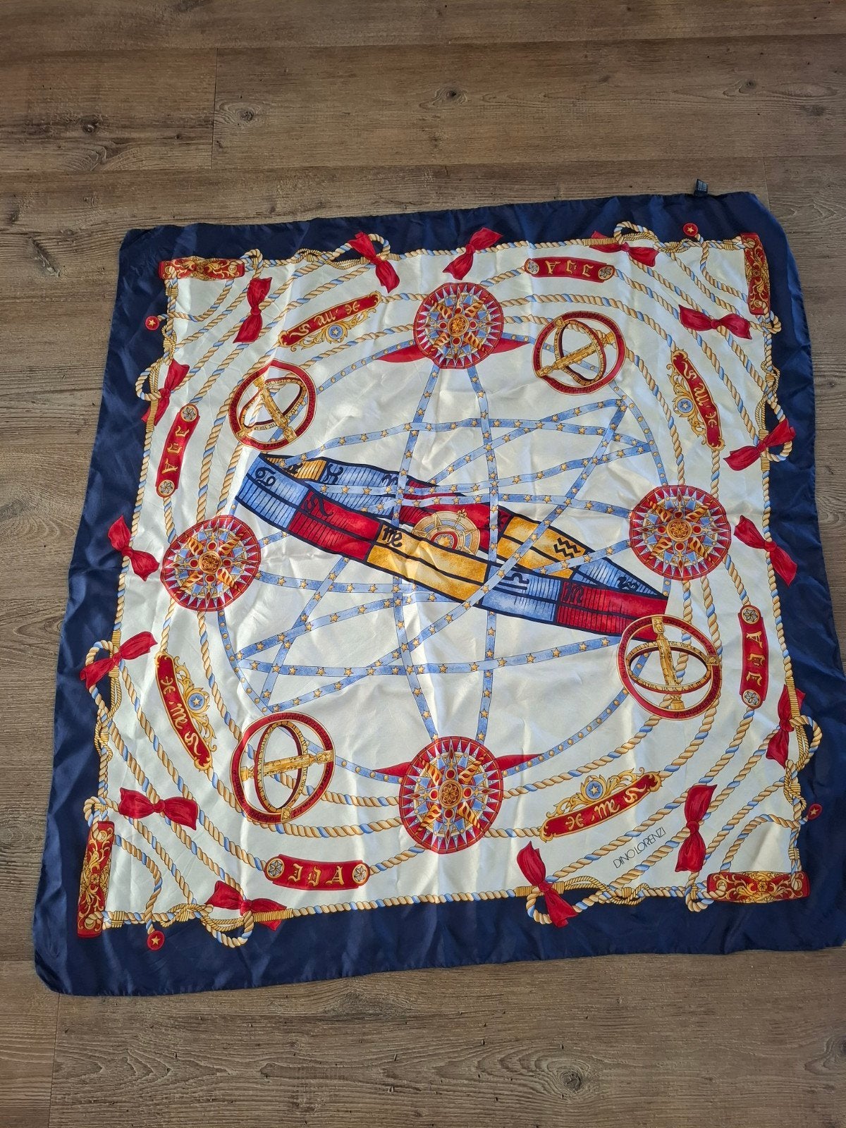 Zijden sjaal 85x85 cm met nautisch patroon, Dino Lorenzi, Ophalen of Verzenden, Zo goed als nieuw