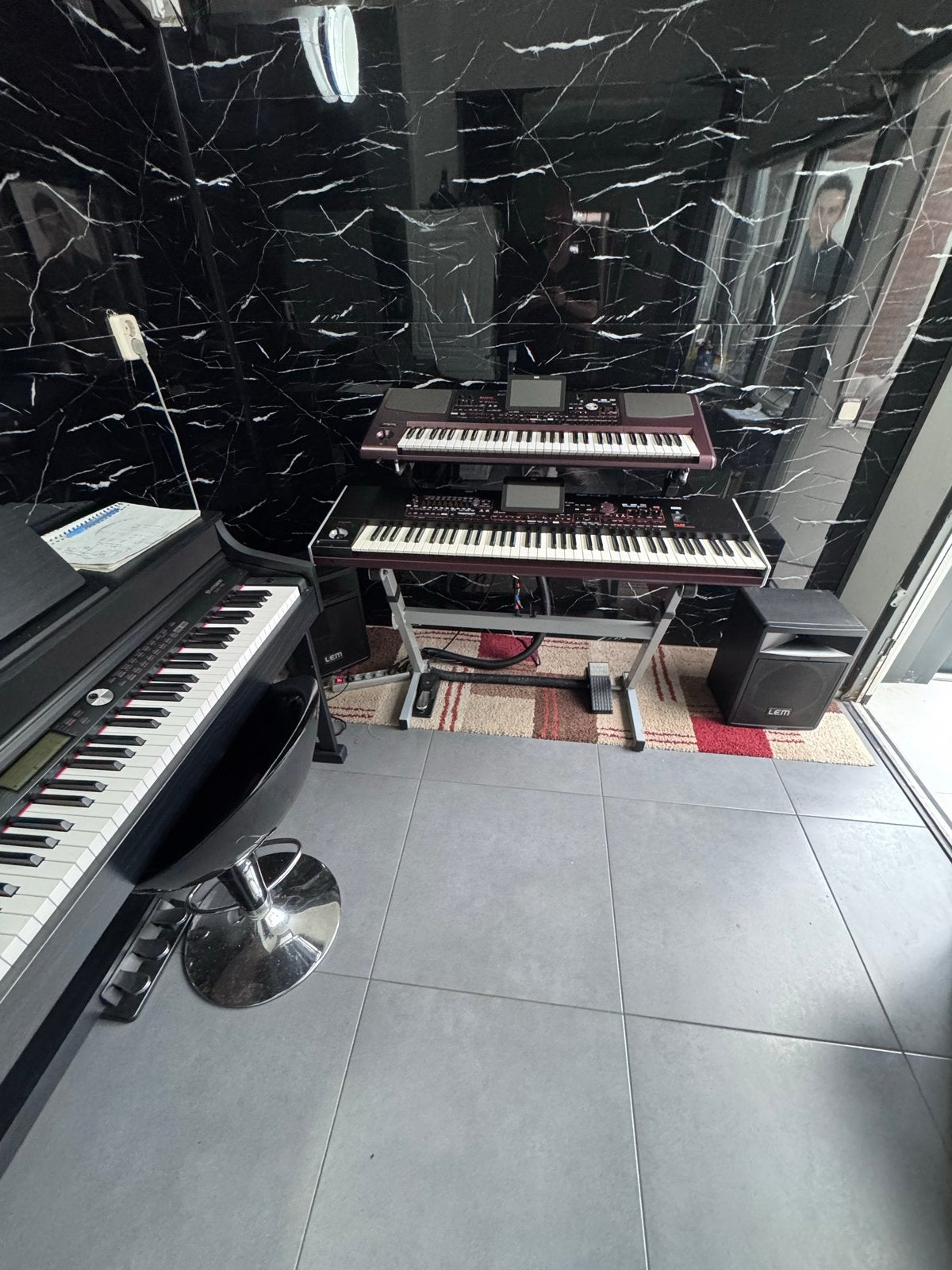 Korg Pa4X Professional Arranger Workstation met Fligtcase, Ophalen, Korg, Zo goed als nieuw, Aanslaggevoelig