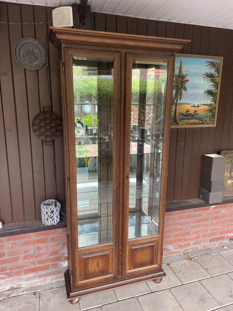Te koop eiken vitrinekast, Ophalen, Zo goed als nieuw, Glas, Binnendeur