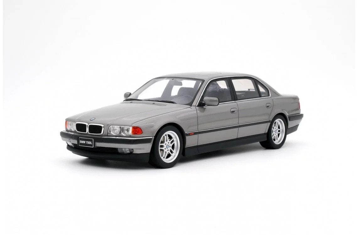 Ottomobile
James Bond
Bmw E38 750IL 1/3000 1:18 Nieuw, Hobby en Vrije tijd, Modelauto's | 1:18, Ophalen of Verzenden, Nieuw, Auto