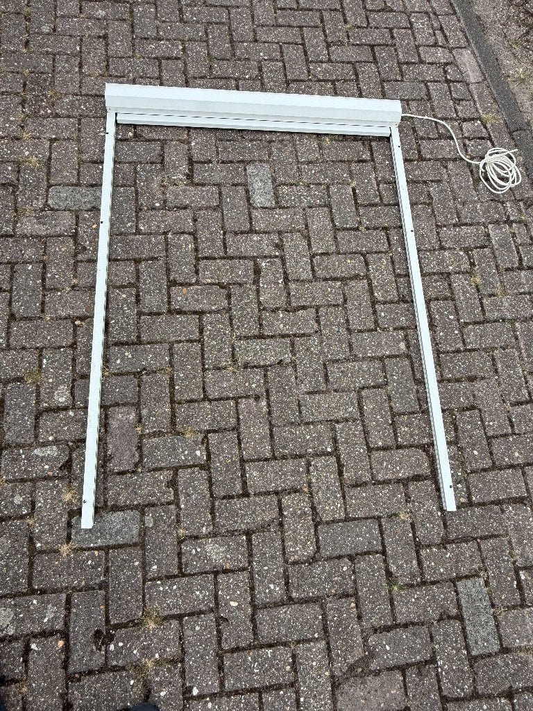 Screen zonwering 2st. - 120 x 160cm - Elektrisch - Somfy, Doe-het-zelf en Verbouw, Rolluiken, Ophalen, Gebruikt, 100 tot 150 cm
