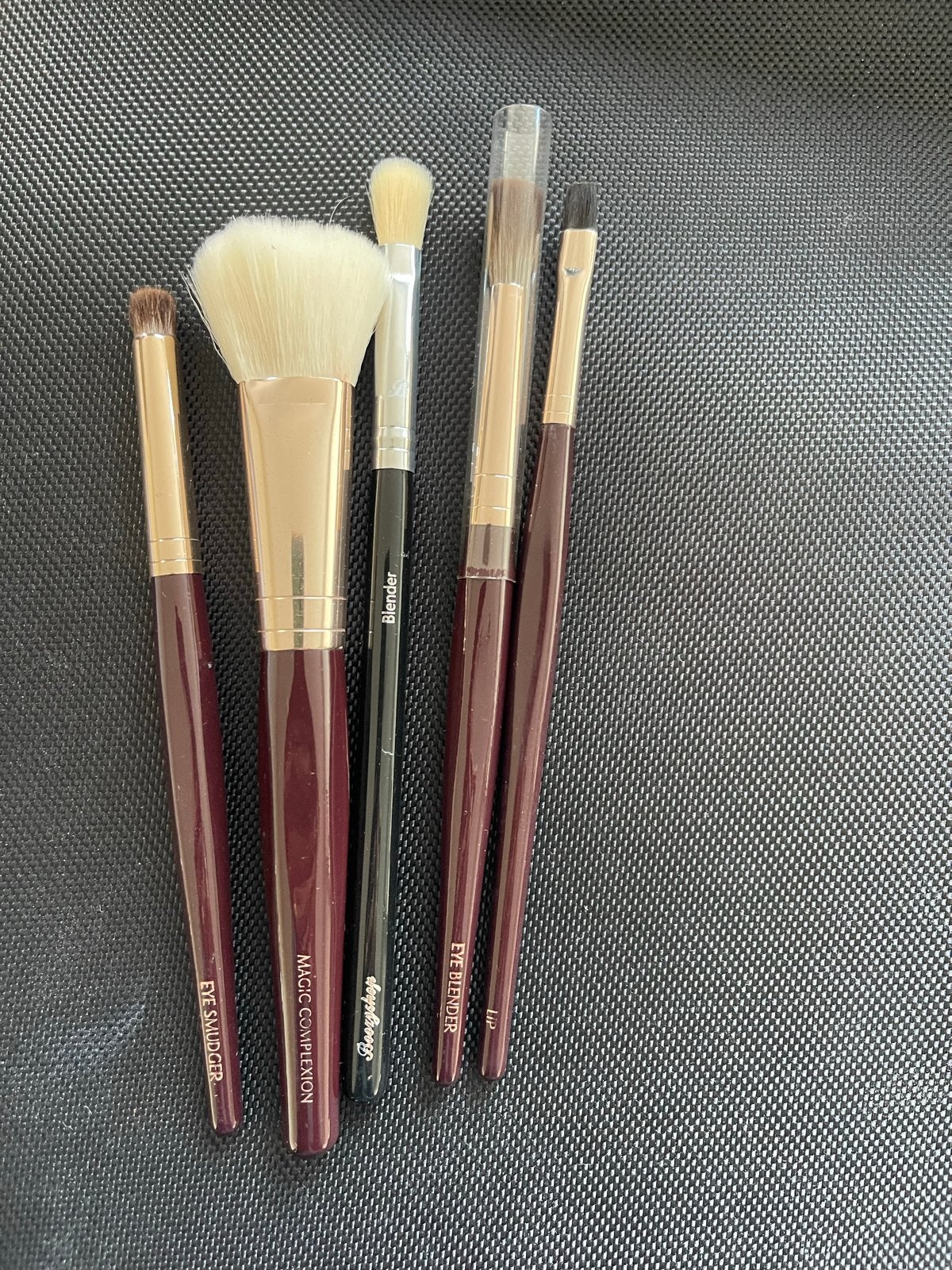 Charlotte Tilbury make-up kwasten set, Gebruikt, Bruin, Gehele gezicht, Ophalen of Verzenden