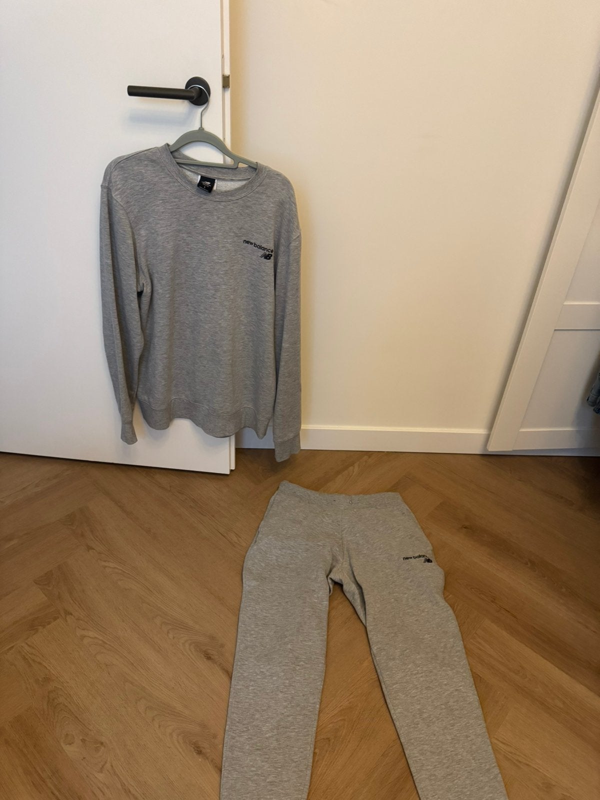 New balance trainingspak orgineel, Ophalen of Verzenden, Zo goed als nieuw