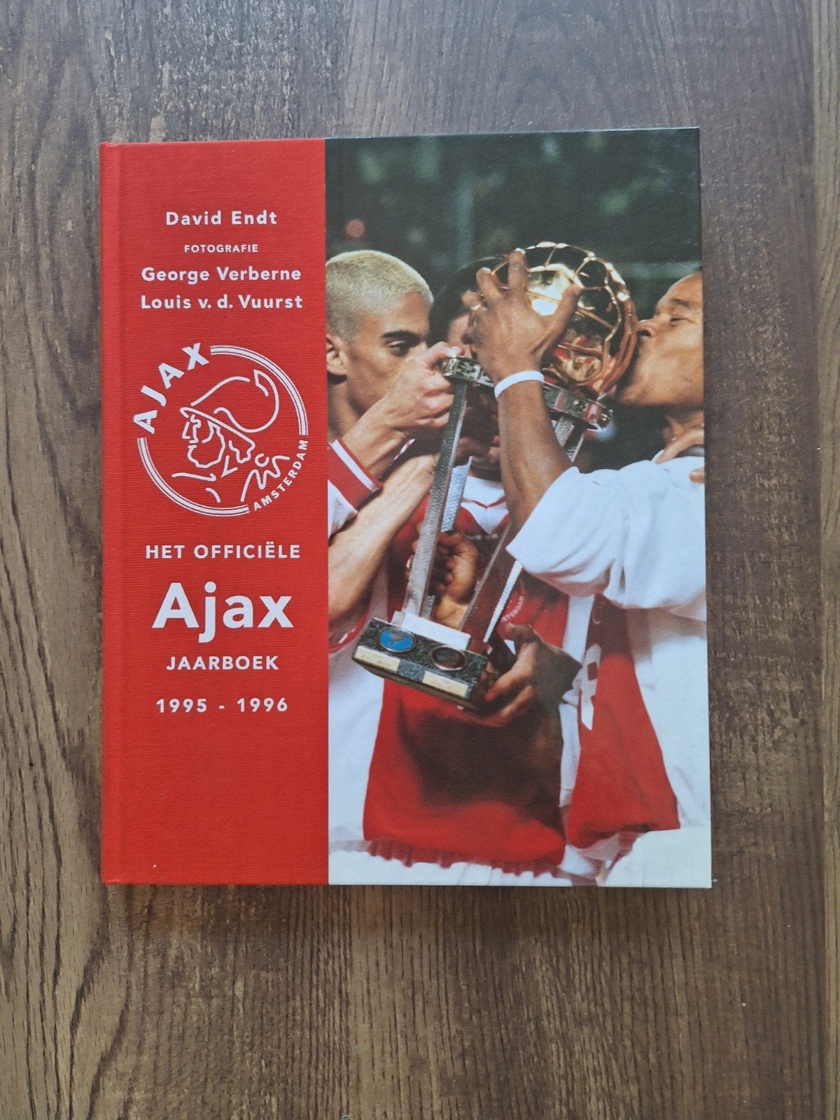 ajax jaarboek 1995-1996, Boeken, Ophalen of Verzenden, Zo goed als nieuw, Balsport