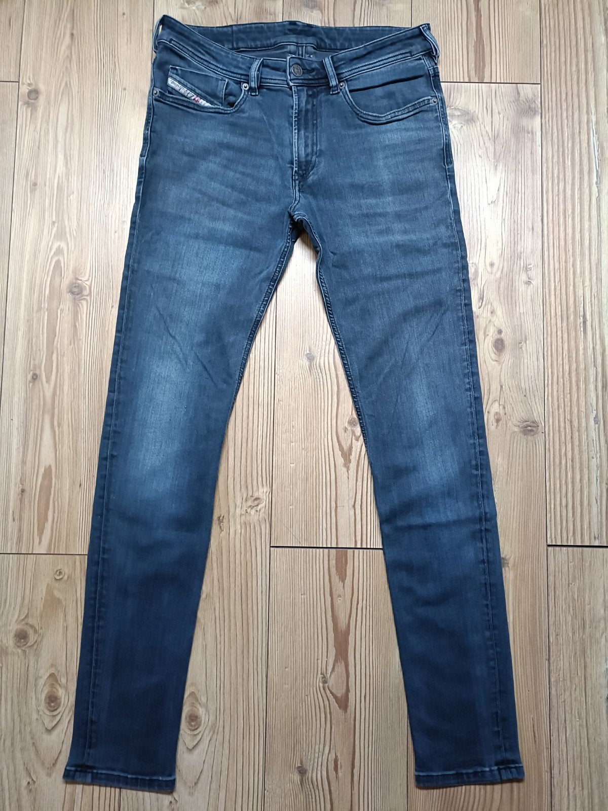 Diesel Sleenker maat 30-32, Ophalen of Verzenden, Zo goed als nieuw, Blauw, W32 (confectie 46) of kleiner