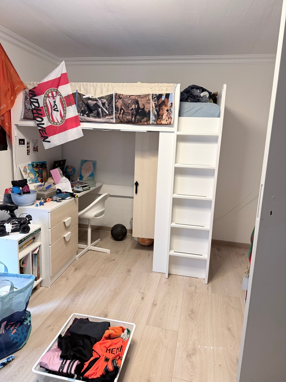 IKEA SMÅSTAD Hoogslaper met bureau en 2 planken, Ophalen, Gebruikt, Eenpersoons, 200 cm