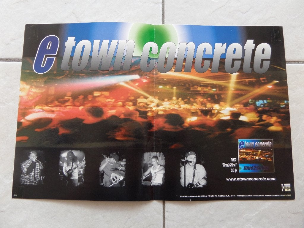 E-TOWN CONCRETE poster, Ophalen of Verzenden, Zo goed als nieuw, Poster, Artwork of Schilderij