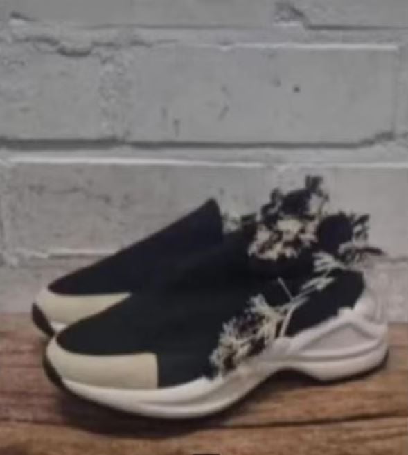 Tosca Blu - Prachtige sneakers maat 41 - Nieuw €129, Nieuw, Ophalen of Verzenden, Sneakers of Gympen, X