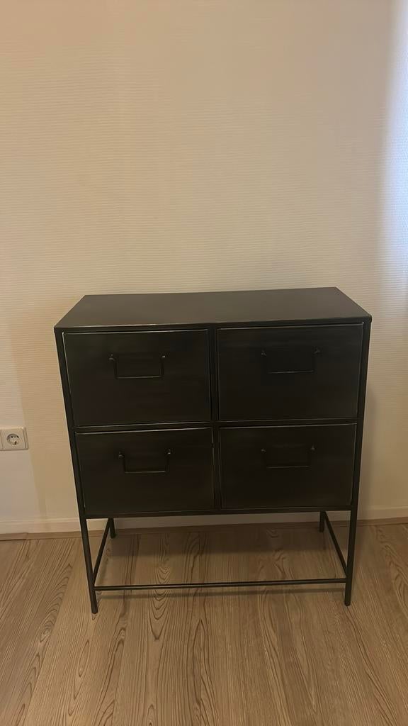 Ladenkast, Ophalen, Zo goed als nieuw
