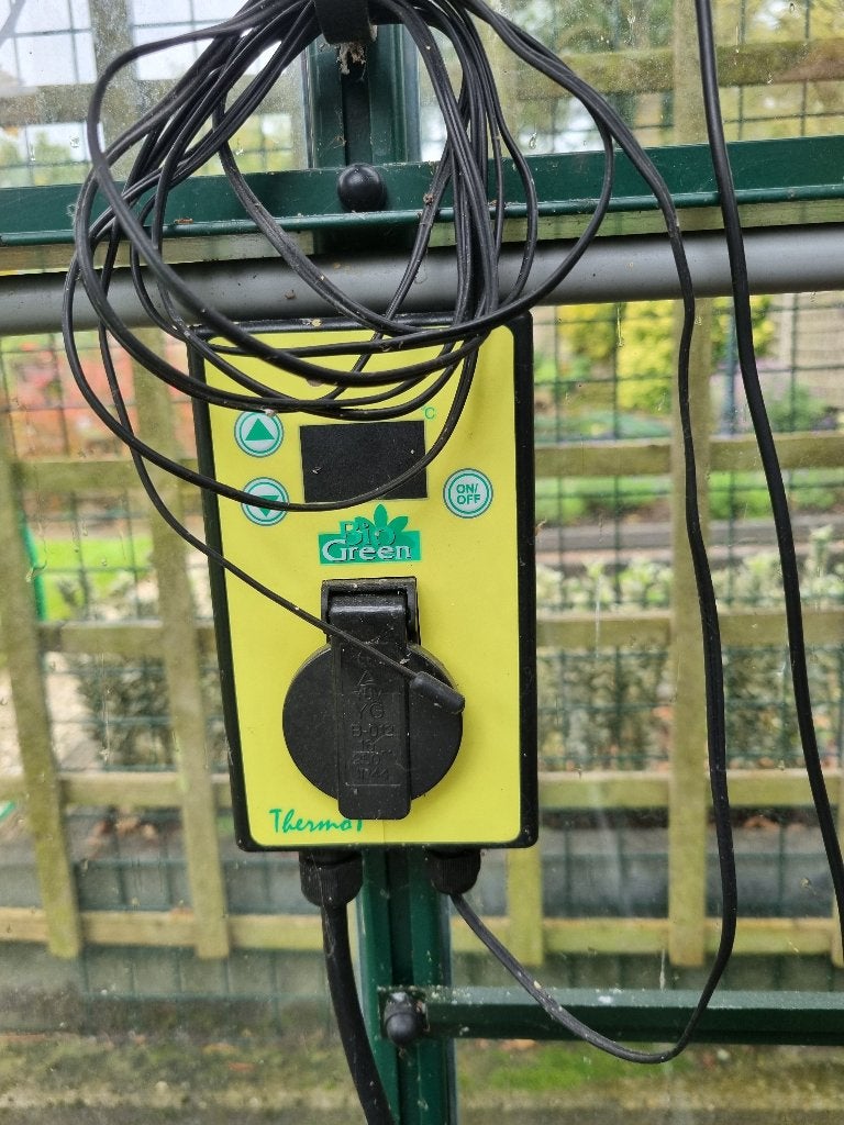 Kas thermostaat 4x, Ophalen of Verzenden, Glas, Gebruikt, Aluminium