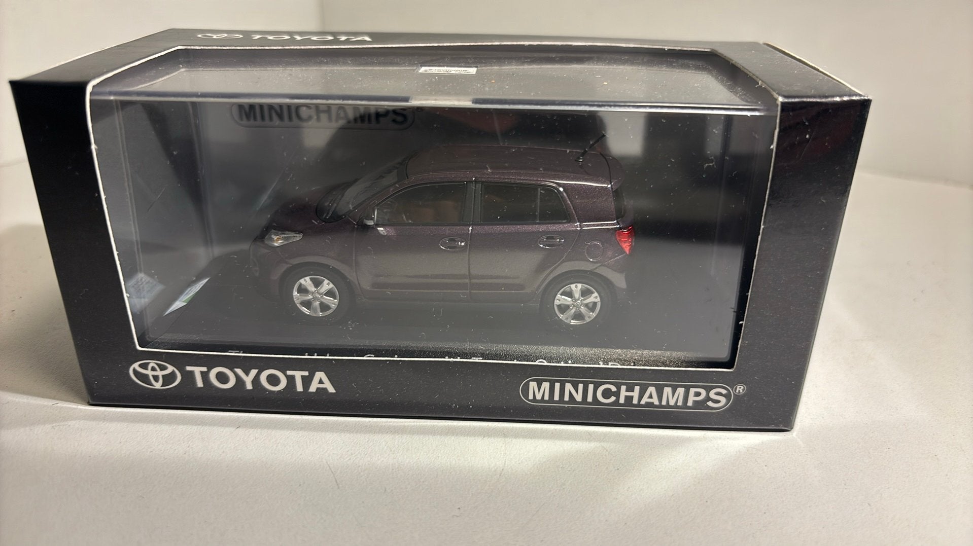 Toyota urban cruiser minichamps 1.43, Auto, Ophalen of Verzenden, MiniChamps, A