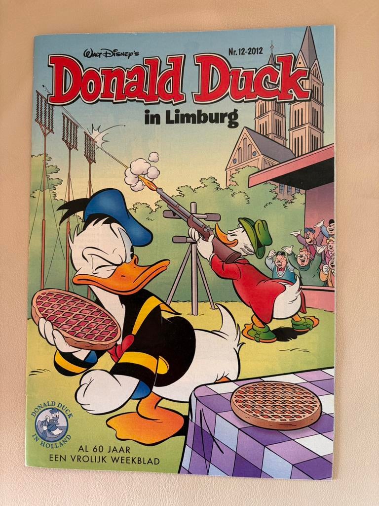 Donald Duck in Limburg - speciale uitgave 2012, Eén stripboek, Ophalen of Verzenden, Zo goed als nieuw