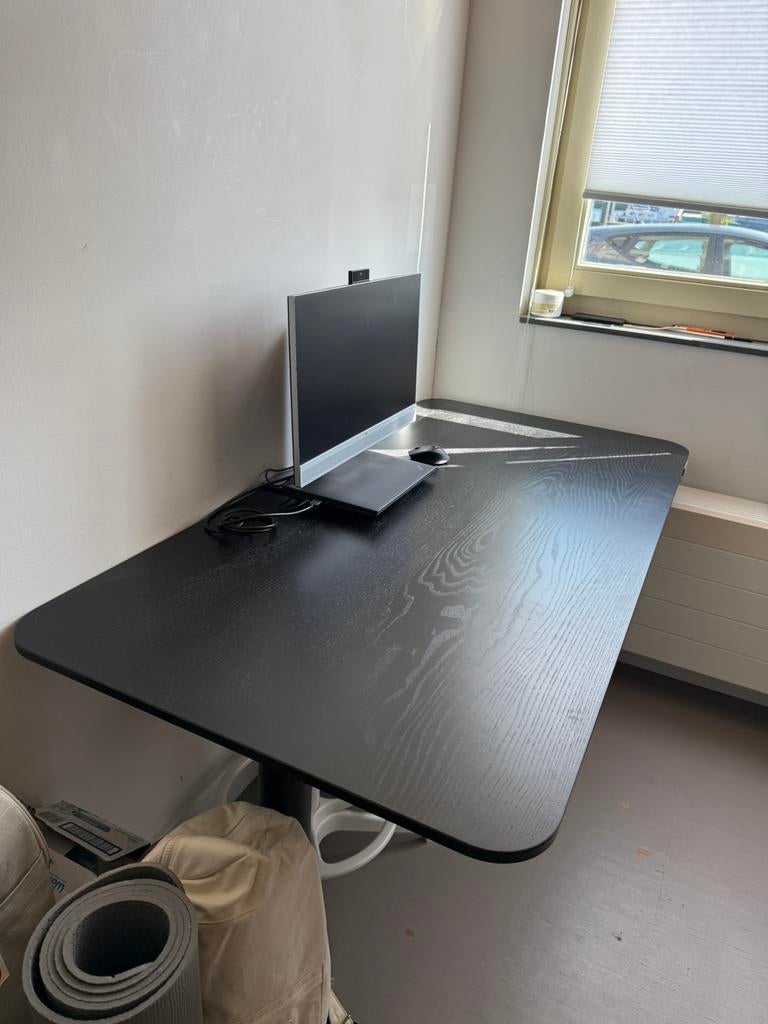 Bureau zit sta elektrisch IKEA BEKANT z.g.a.n., Huis en Inrichting, Ophalen, Elektrisch, Zo goed als nieuw