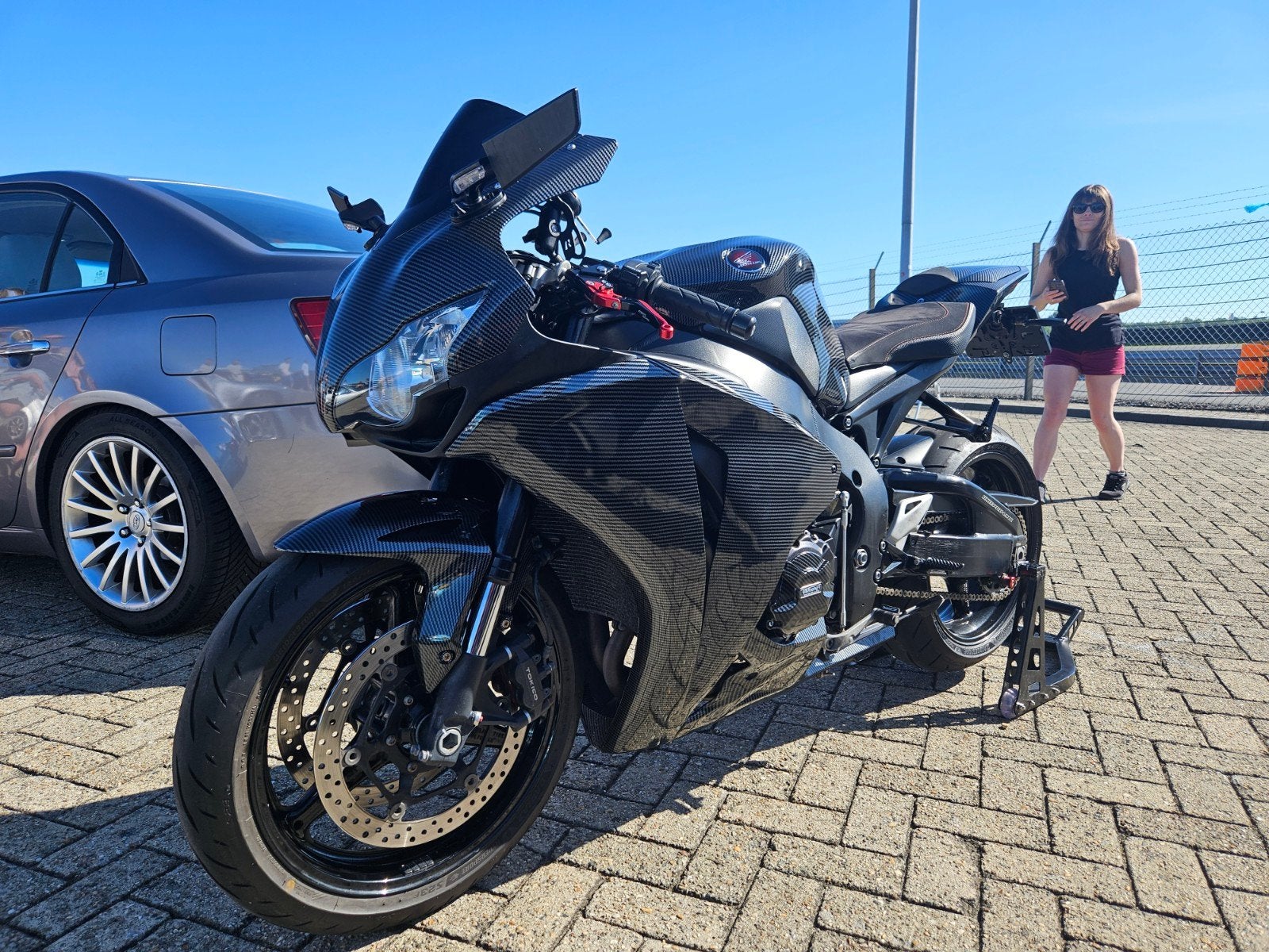 Honda CBR 1000 RR Fireblade  Custom Carbon Wrap Aanbieding!, Motoren, Motoren | Honda, Sportuitlaat, 4 cilinders, Gebruikt, Super Sport