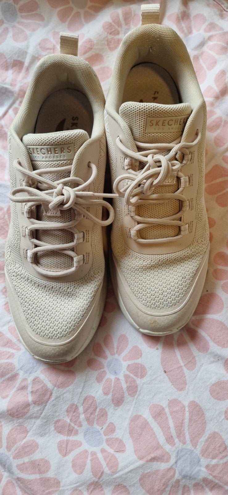 Skechers maat 39 S-Miles, Ophalen of Verzenden, Zo goed als nieuw, Beige, Sneakers of Gympen