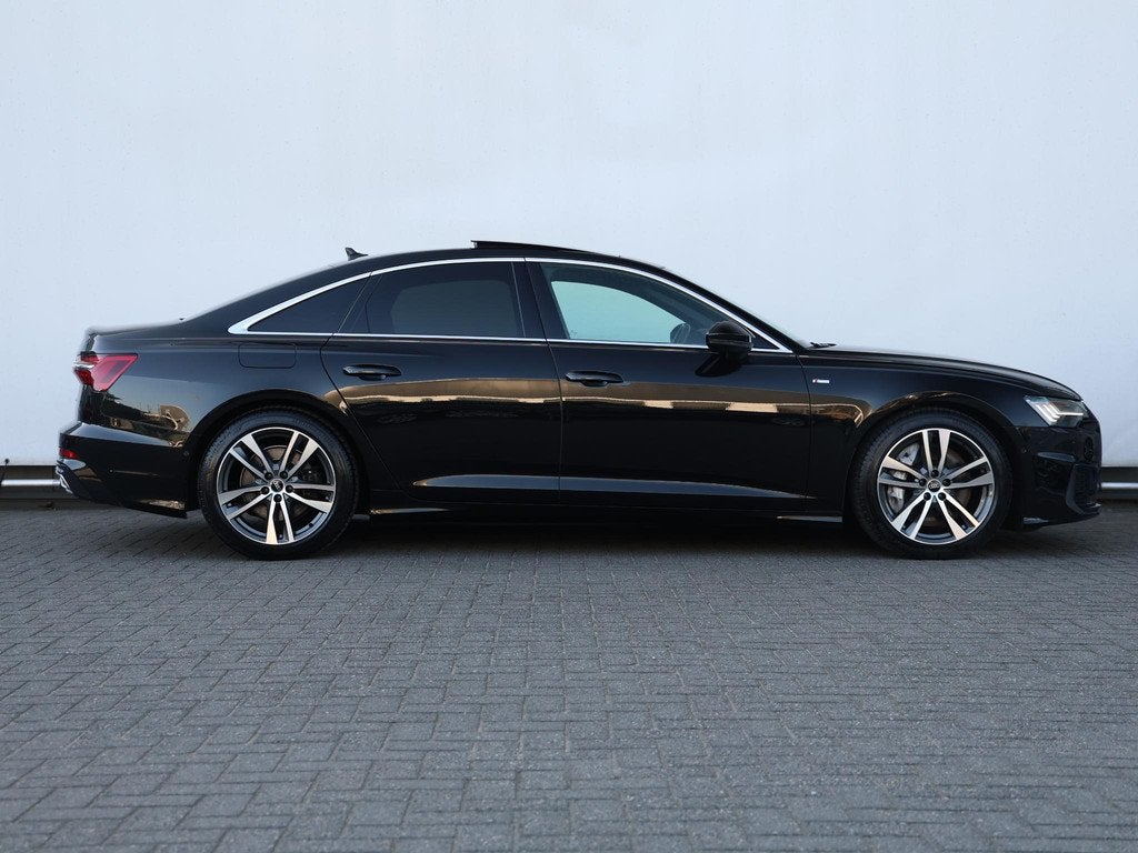 Audi A6 Limousine 50 TFSI e quattro S edition 299pk | Pano |, Automaat, Gebruikt, 4 cilinders, Leder en Stof