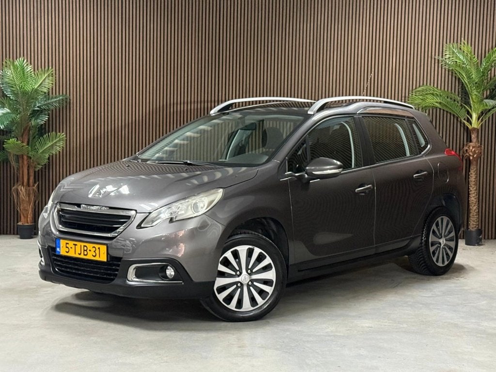 Peugeot 2008 1.2 VTi Act. Pack Pr (bj 2014, automaat), Auto's, Euro 5, 1199 cc, 770 kg, 23 km/l