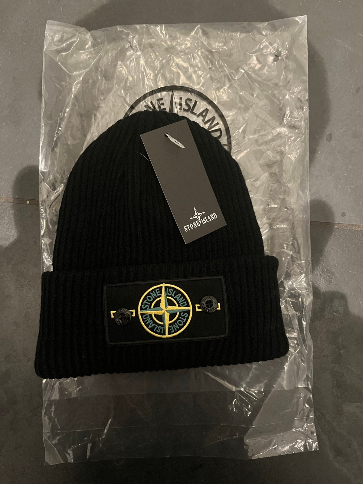 Nieuwe Stone Island Muts - Zwart, Kleding | Heren, Ophalen of Verzenden, Nieuw, Overige maten, Muts