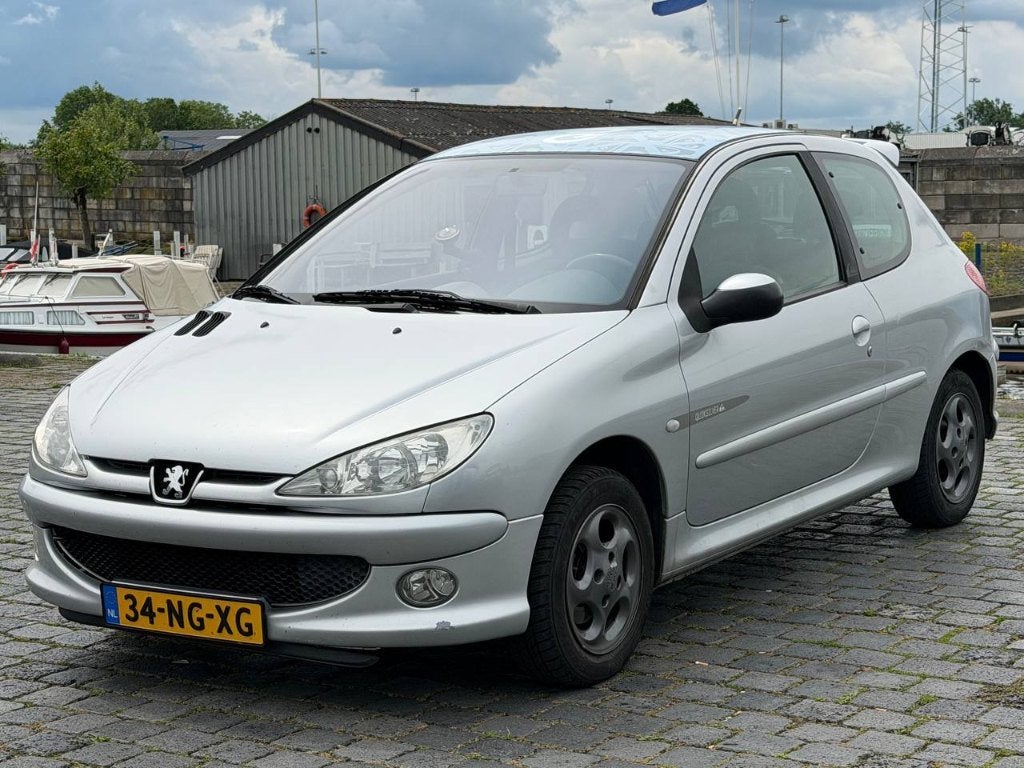 Peugeot 206 1.4 X-line 3D 2003 AIRCO NET GEVULD, Auto's, Peugeot, Voorwielaandrijving, 4 cilinders, Origineel Nederlands, Bedrijf
