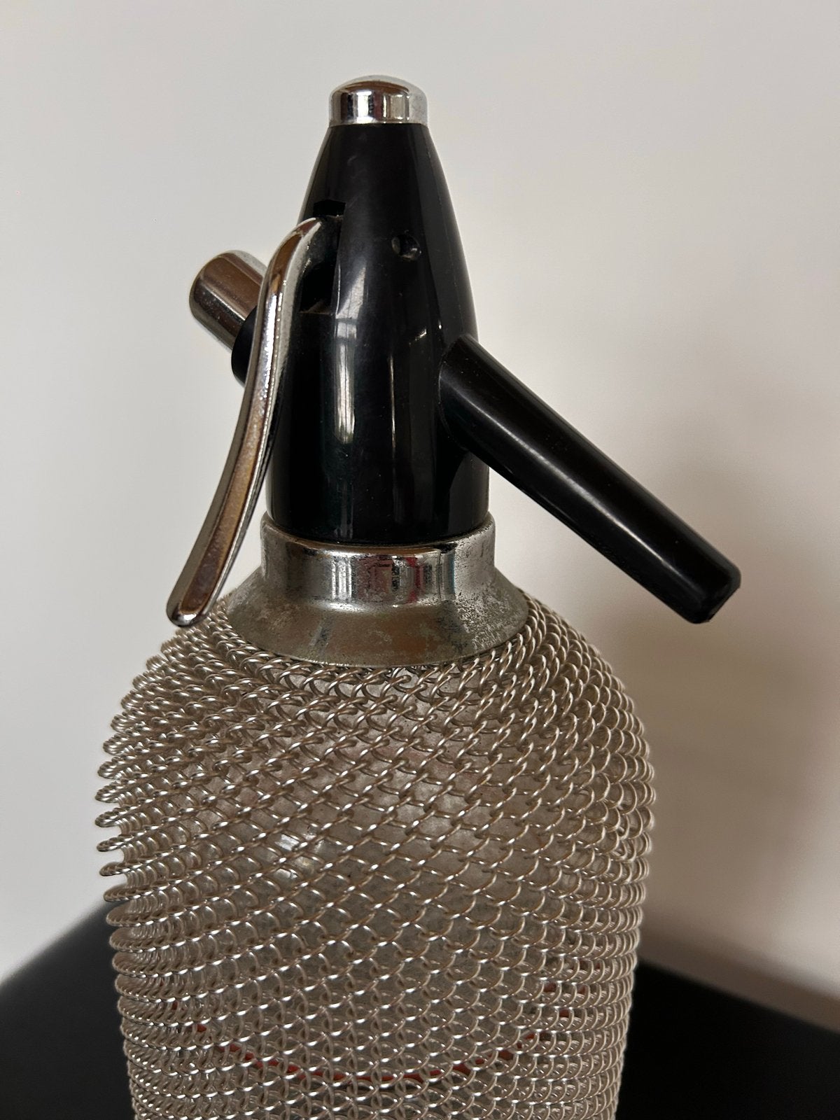 Vintage Sifonsoda fles met metalen gaas, Ophalen