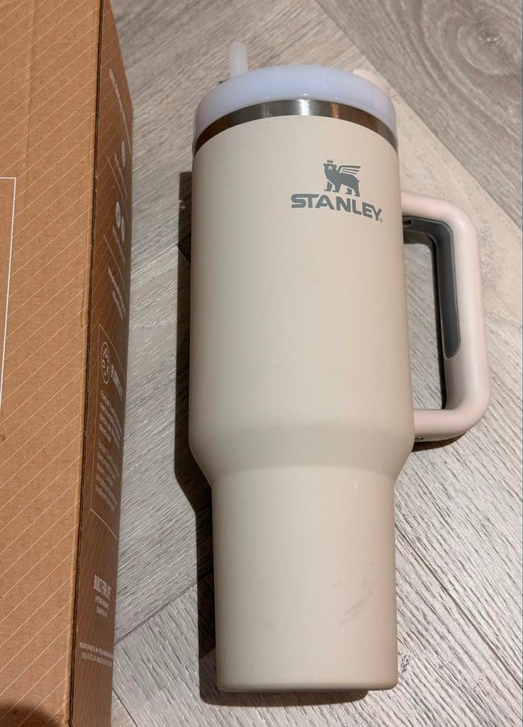 Stanley Quencher H2.0 FlowState Tumbler 1.18L - Crème, Ophalen of Verzenden, Nieuw