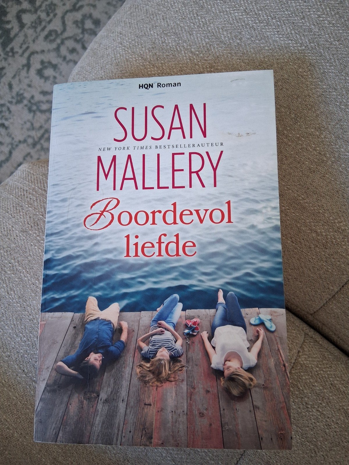 Susan Mallery  Boordevol liefde, Ophalen of Verzenden, Gelezen, Susan Mallery