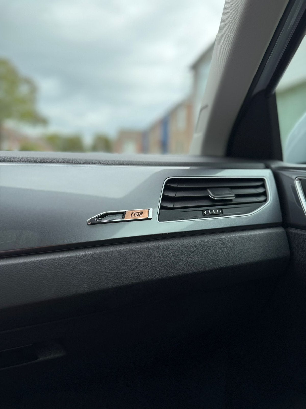 Foto 10 van Volkswagen Polo Business R Highline | Panorama Dak | 2019