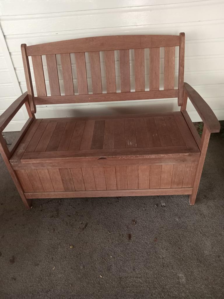 Houten zitbankje 1.20 met opbergvak 47 en hoog 43cm, Tuin en Terras, Tuinbanken, Ophalen of Verzenden, Hout