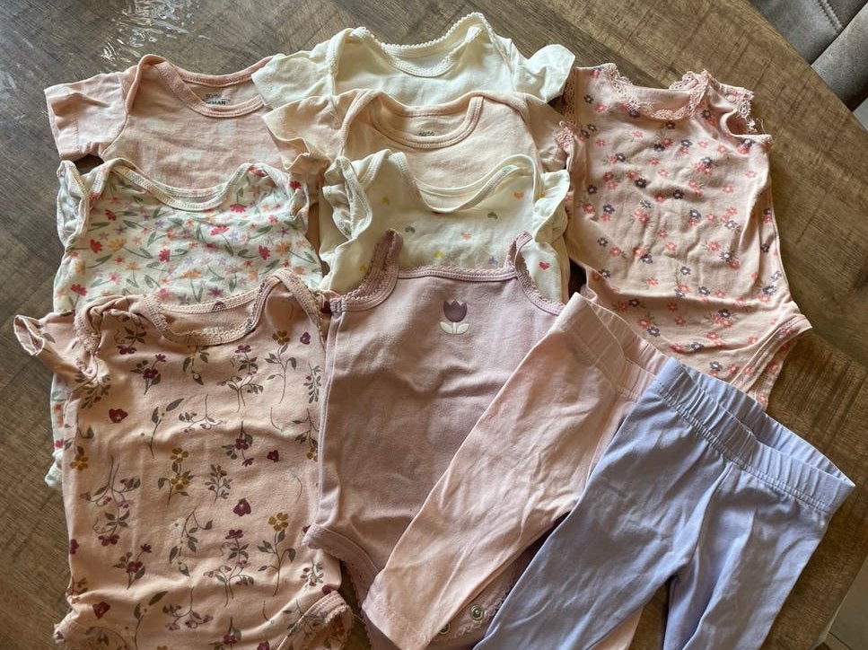 Heel groot pakket baby meisjes kleding maatje 50/56, Kinderen en Baby's, Babykleding | Baby-kledingpakketten, Ophalen of Verzenden