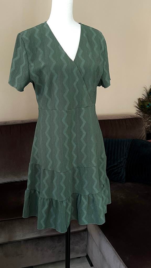 Supertrash Groene Zomerjurk Maat M- Zo Goed als Nieuw, Maat 38/40 (M), Verzenden, Zo goed als nieuw, Boven de knie