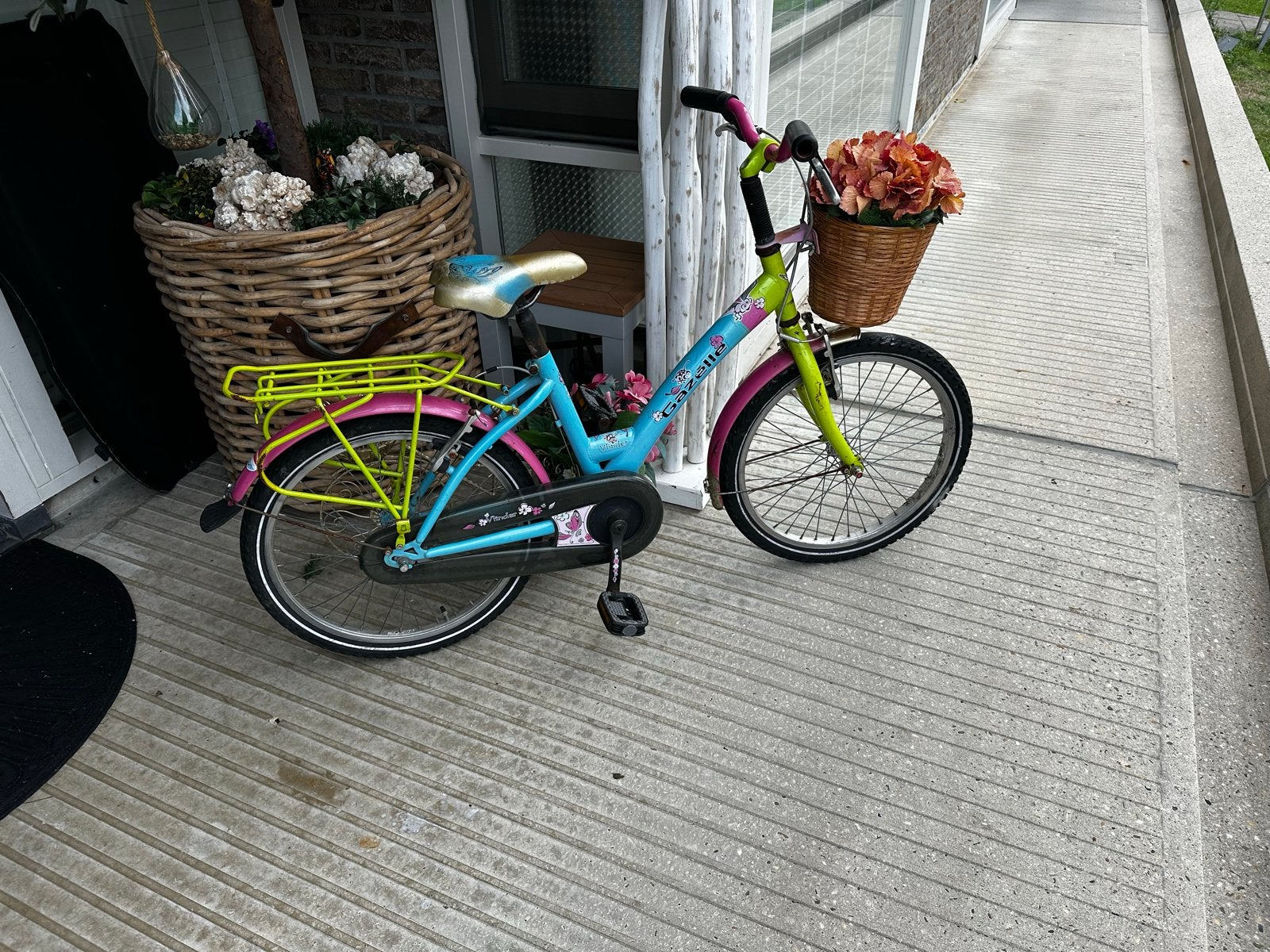 Gazelle meisjesfiets 20 inch roze (6-8 jaar), Fietsen en Brommers, Ophalen, Gebruikt, 20 inch of meer