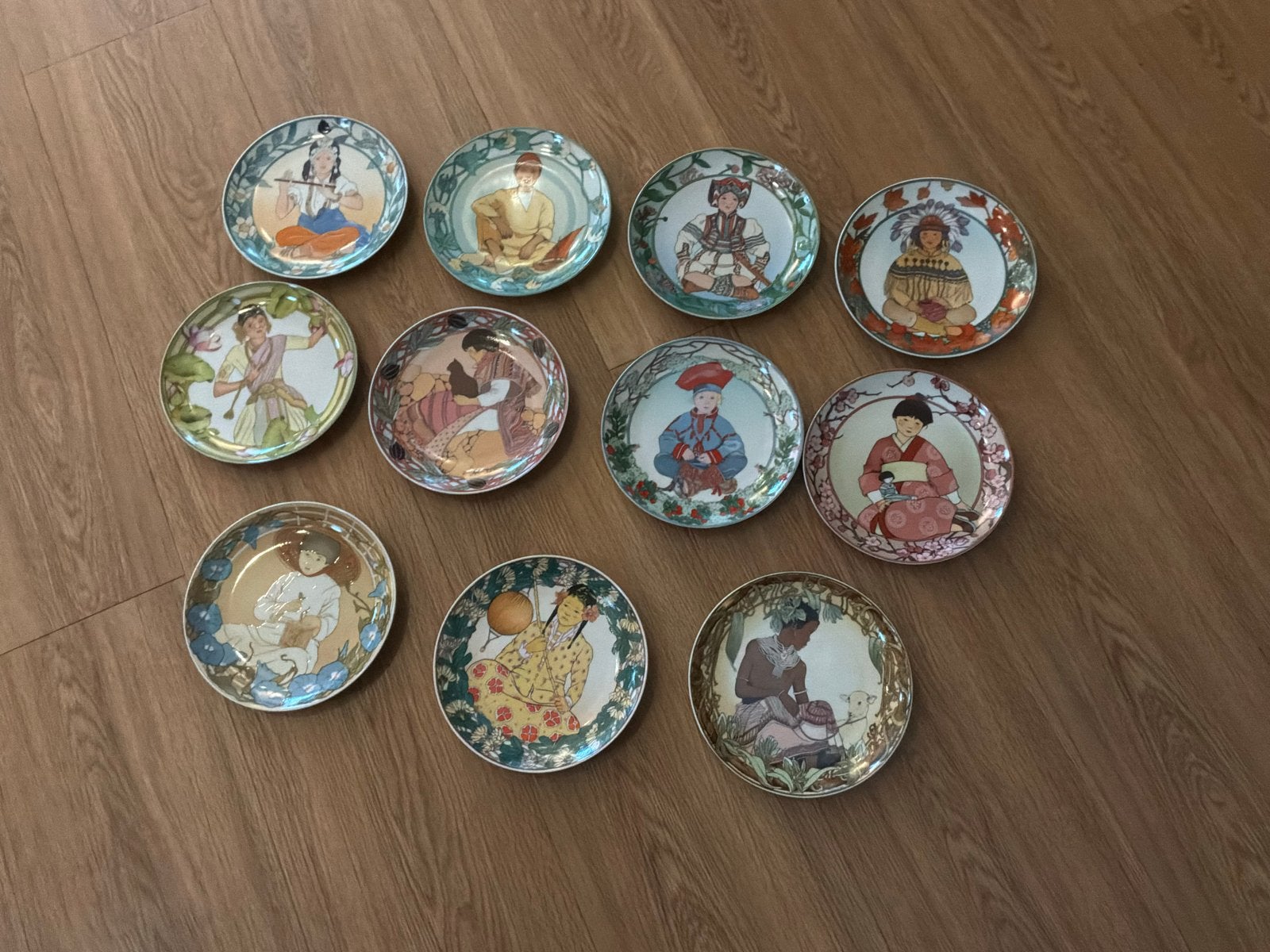Villeroy & Boch Unicef wandborden (nr. 2 t/m 12), Antiek en Kunst, Ophalen of Verzenden