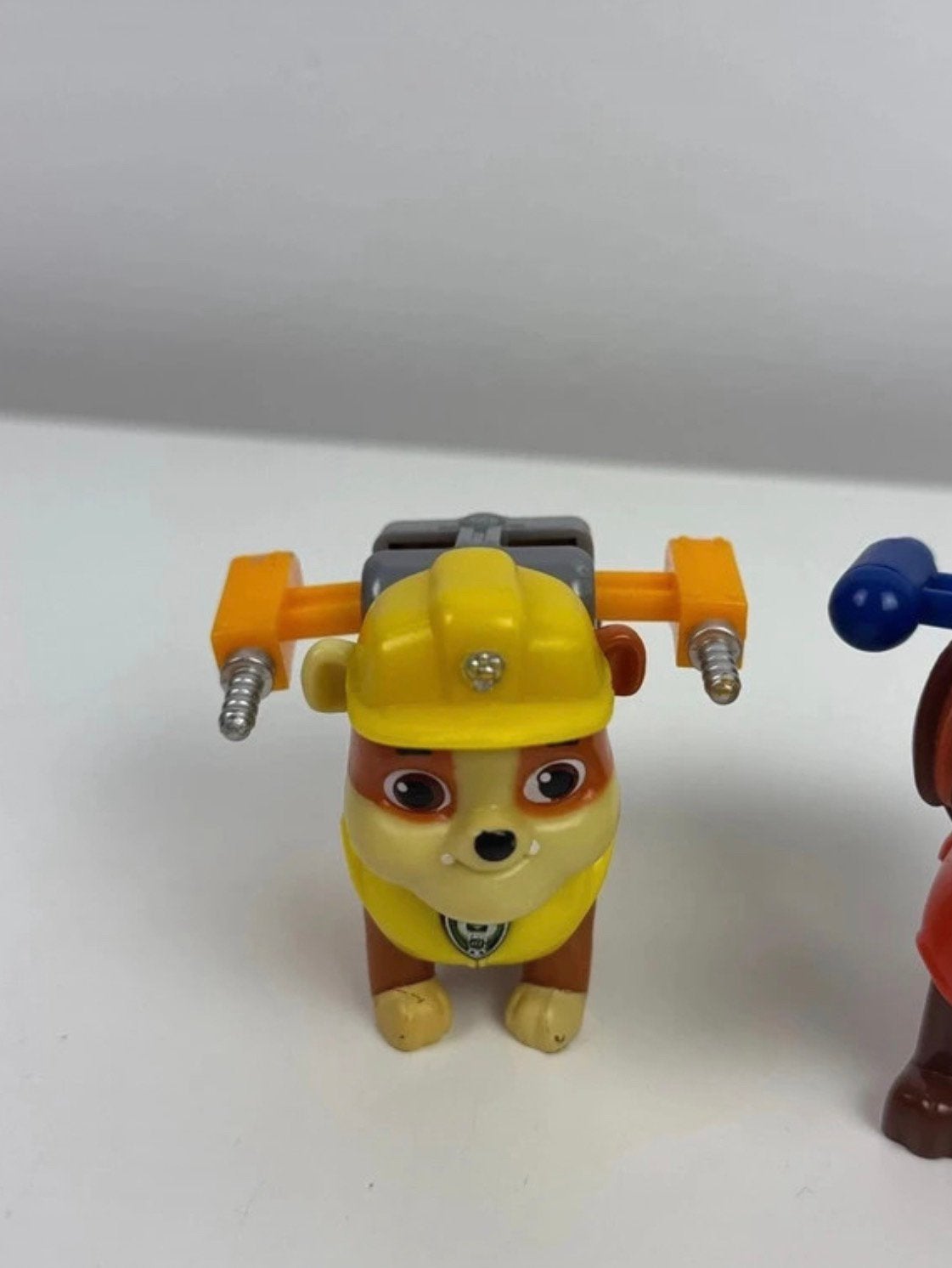 Twee pups, Ophalen of Verzenden, Zo goed als nieuw
