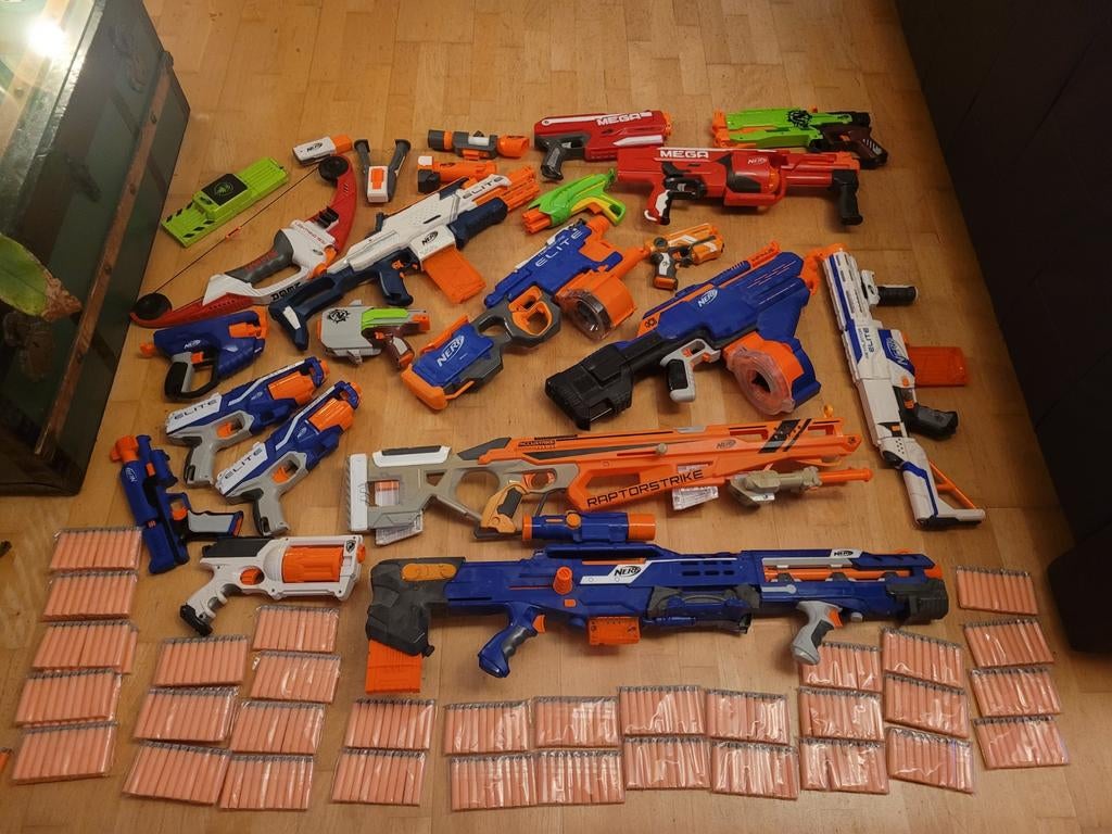 Grote nerf gun collectie en 400+ pijltjes!, Ophalen of Verzenden
