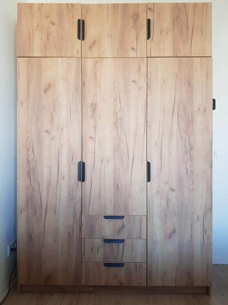 Jysk kledingkast (Jenslev), Ophalen, 100 tot 150 cm, Zo goed als nieuw, 150 tot 200 cm