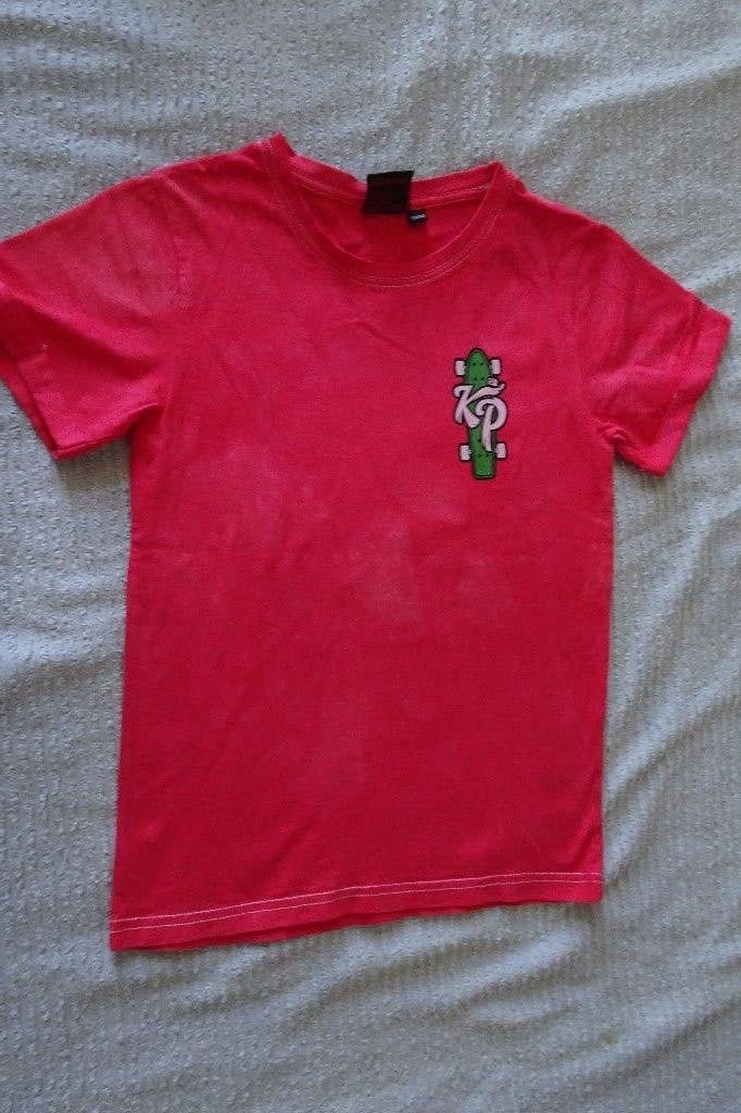 rood tshirt maat 134/140 van knol power, Ophalen, Jongen of Meisje, Knolpower, Zo goed als nieuw