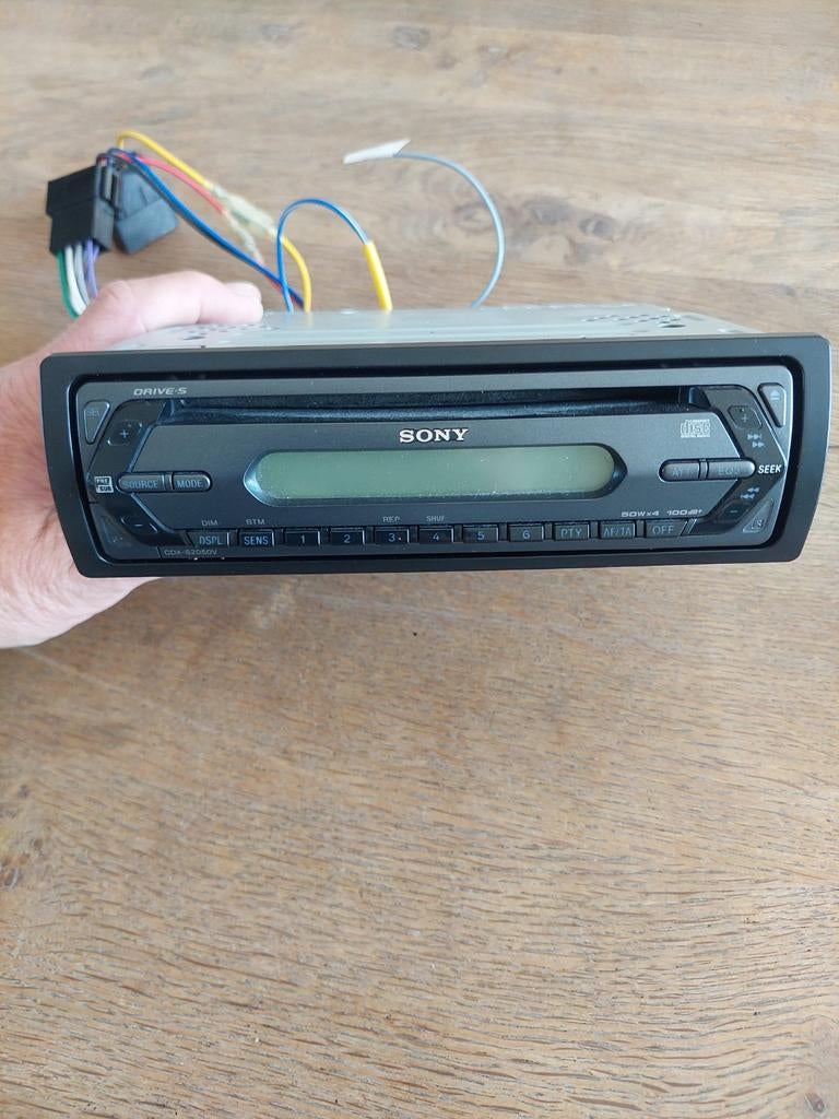 Sony Autoradio met afneembaar frontje, Ophalen of Verzenden, Gebruikt