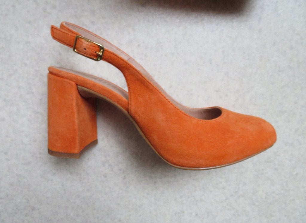UNISA nieuwe schoenen sandalen oranje suéde  leer maat  36, Nieuw, Oranje, Ophalen of Verzenden, Schoenen met hoge hakken