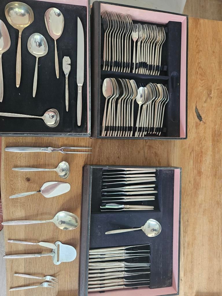 Uitgebreide bestekset in casette- Gero Zilvium 100, Ophalen