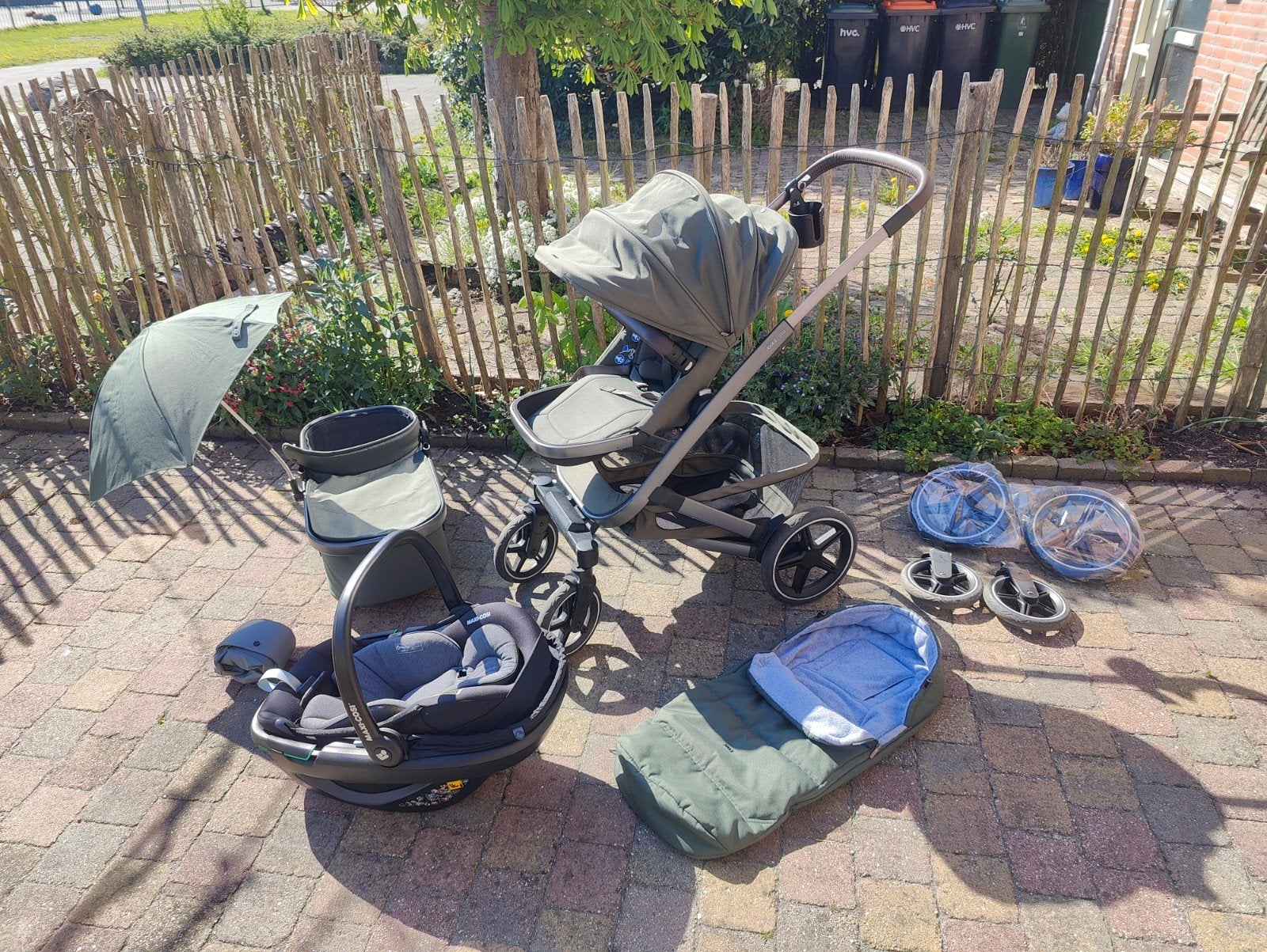 Joolz Geo 3 Forest Green Compleet met Maxi-Cosi Coral 360, Ophalen