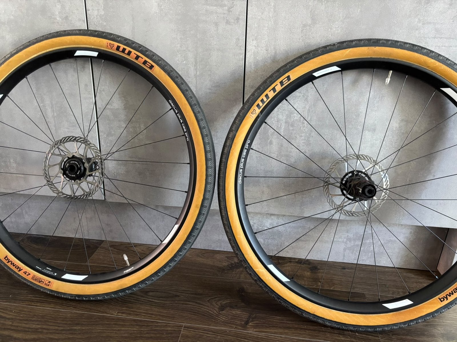 3T discus plus pro C25 pro wielset 27,5 inch, Ophalen, Gravelbike, Wiel
