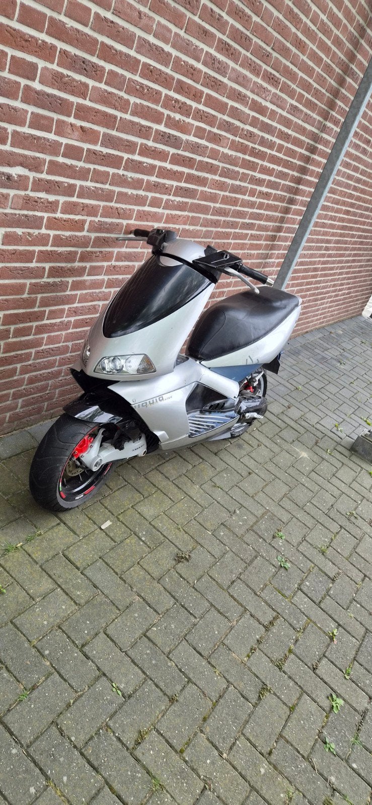 Aprilia Area 51 Scooter - Goed onderhouden, Fietsen en Brommers, Ophalen, Gebruikt, Benzine