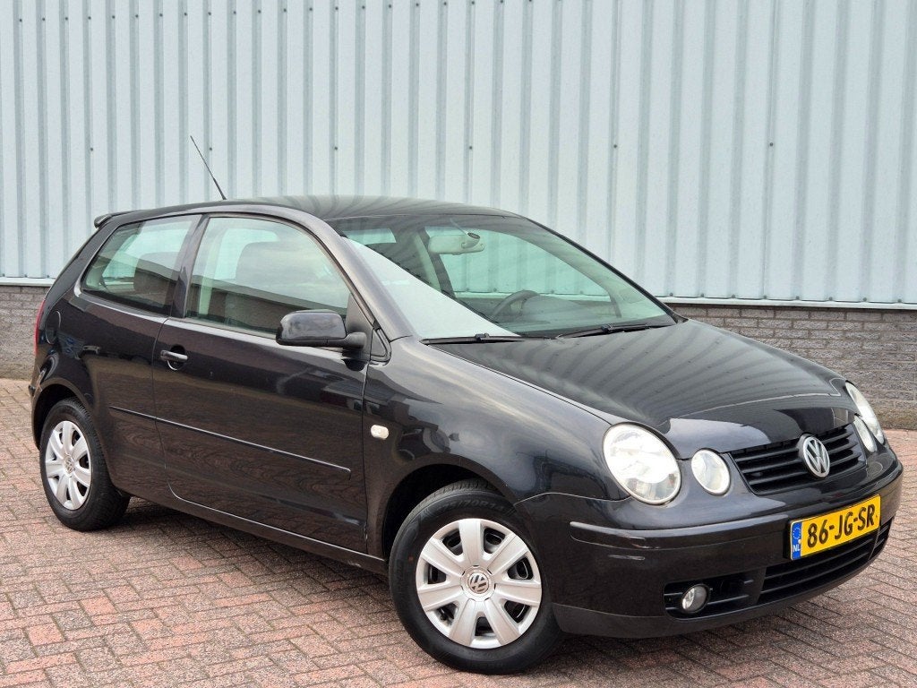 Volkswagen POLO 1.4 16v Highline Airco Cruise/CTRL, Auto's, Voorwielaandrijving, 15 km/l, Gebruikt, 4 cilinders
