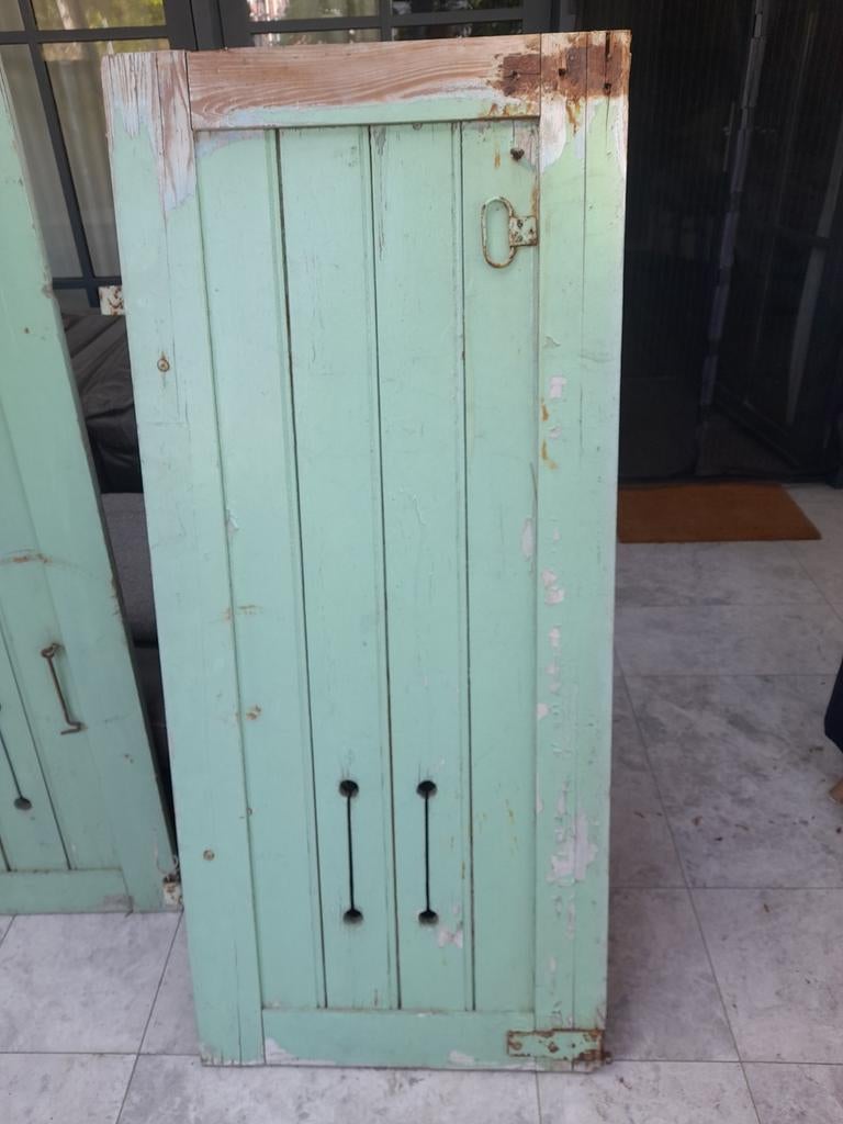 2 antieke Franse luiken met prachtig groen patina, Ophalen