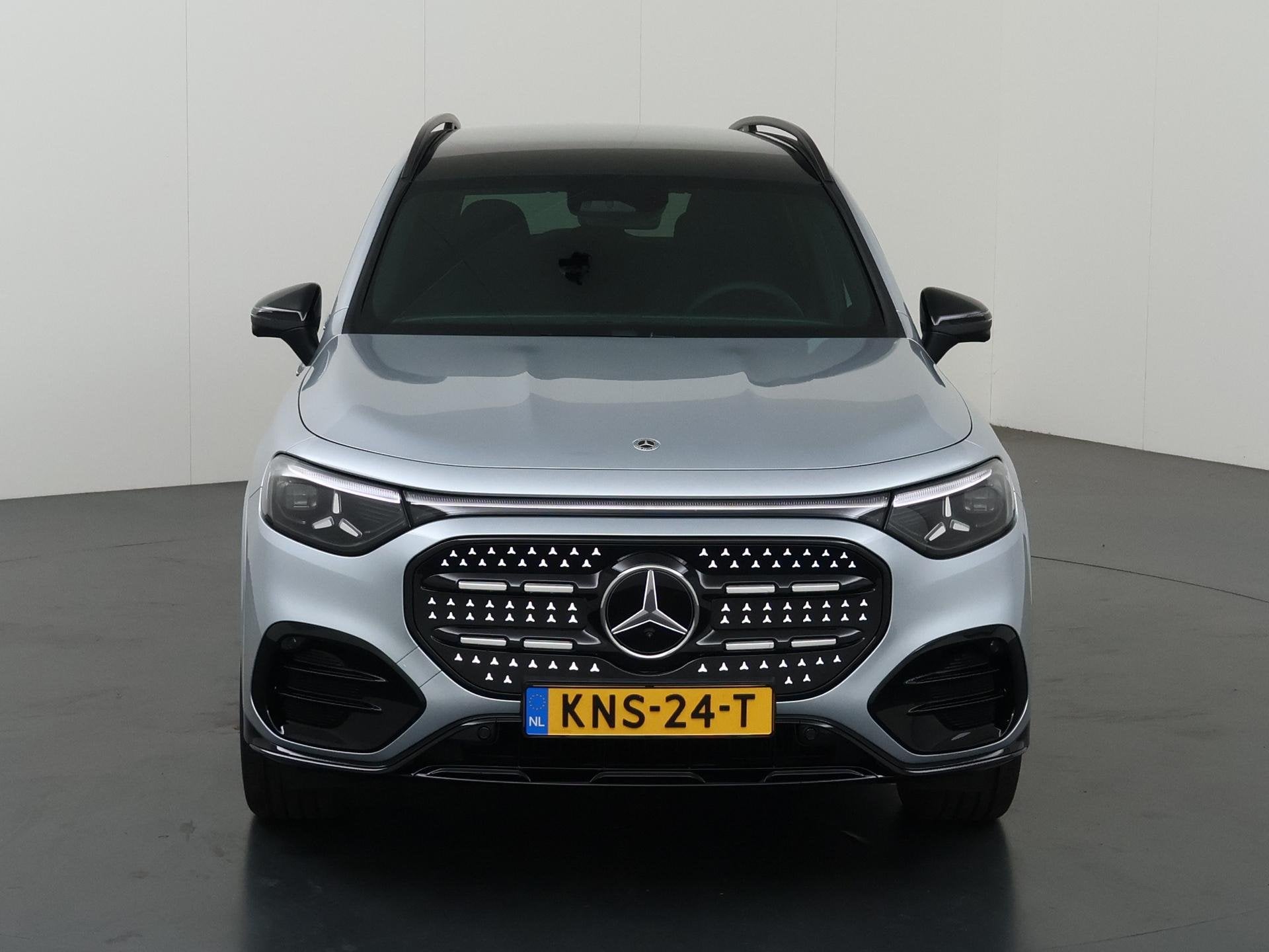 Mercedes-Benz GLB 250+ Business Solution AMG 85.5 kWh | Pano, Achterwielaandrijving, Zwart, GLB, SUV of Terreinwagen