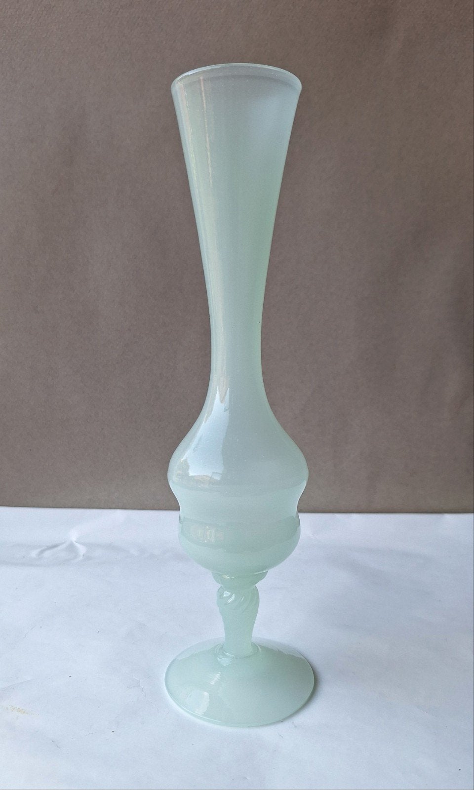 Vintage Italiaanse Opaline Vaas – Mintgroen – Empoli, Ophalen of Verzenden