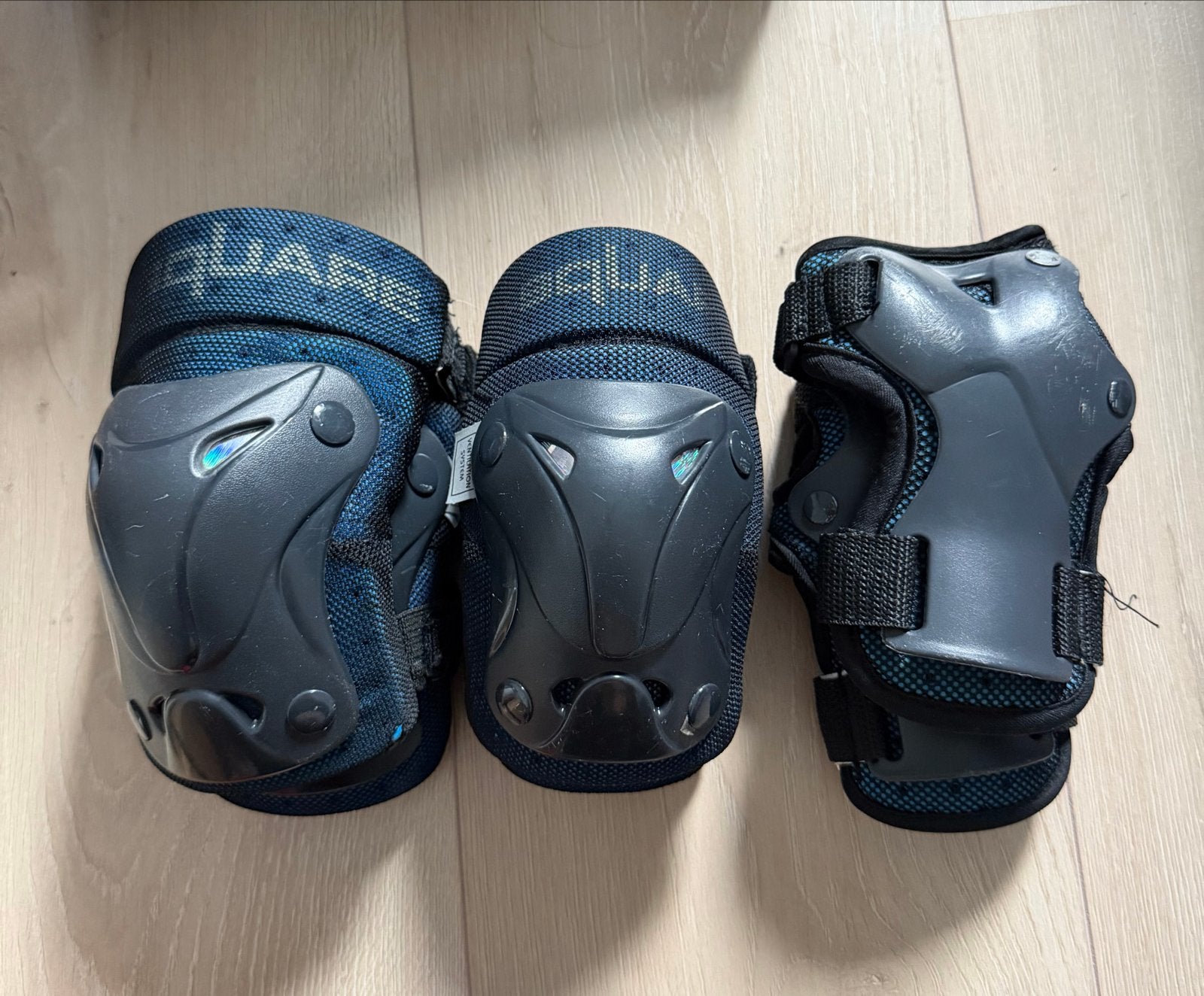 Kinder skatebeschermers set: knie, elleboog, pols (gebruikt), Kinderen en Baby's, Ophalen, Gebruikt