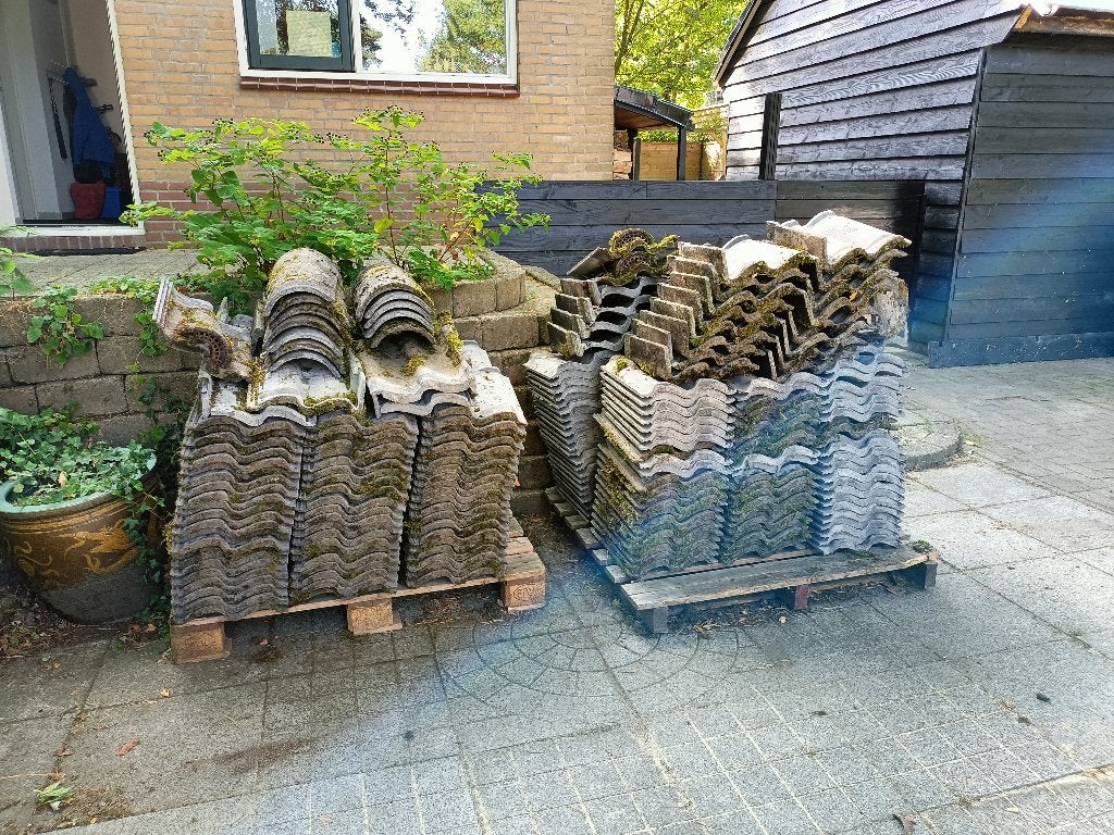 Dakpannen gratis op te halen, Doe-het-zelf en Verbouw, Ophalen, Gebruikt, Steen of Klei, 15 m² of meer